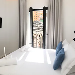 https://old-town-villa.albaniahotels.org