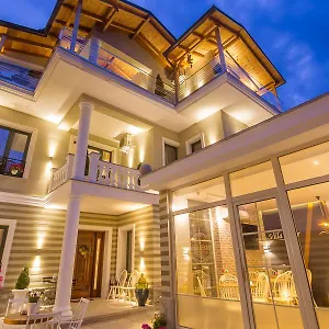 **** Hotel Ester Albania